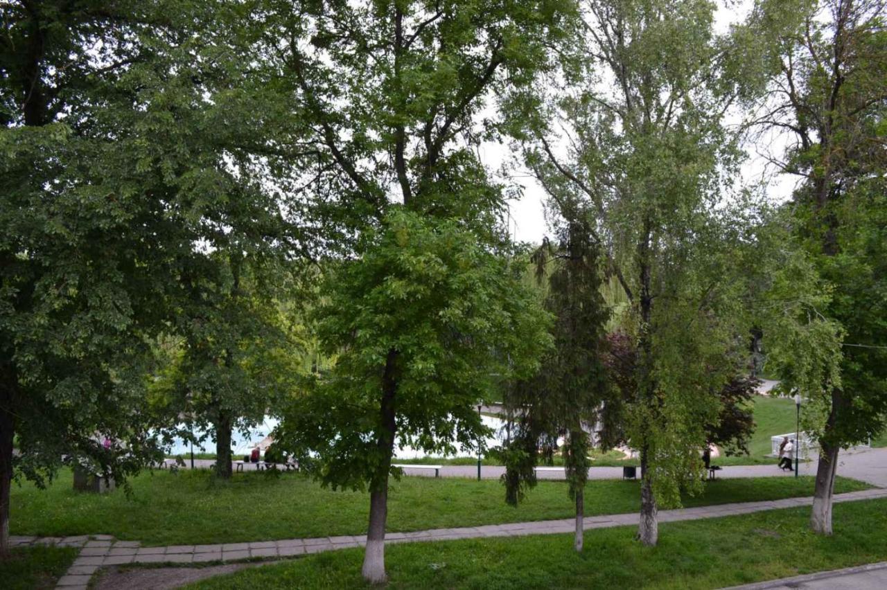 Квартира Двохкімнатна Фонтан Apartment Camenița Exterior foto
