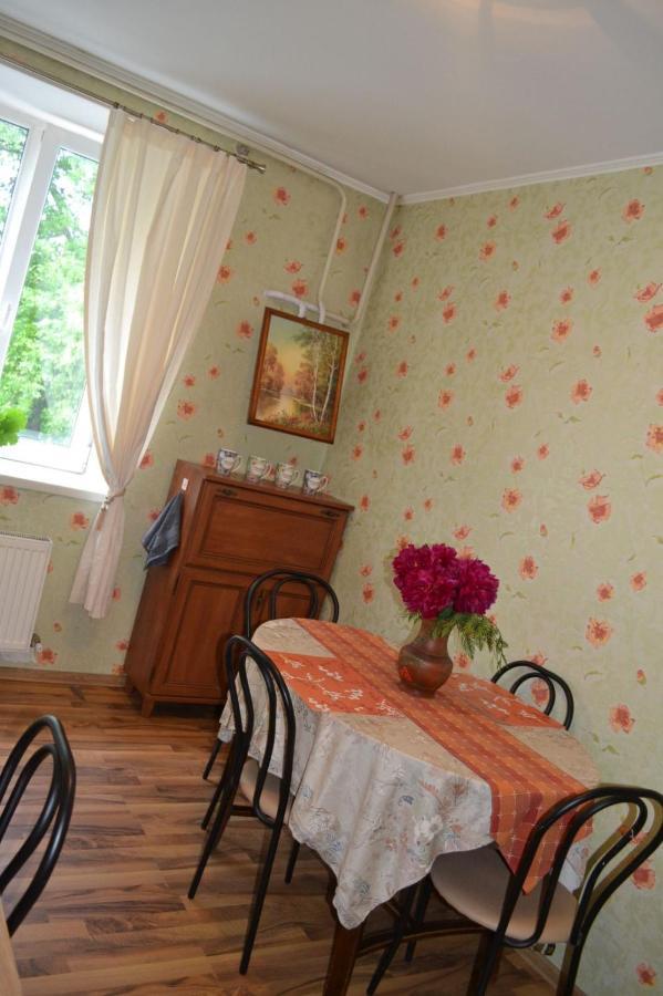 Квартира Двохкімнатна Фонтан Apartment Camenița Exterior foto