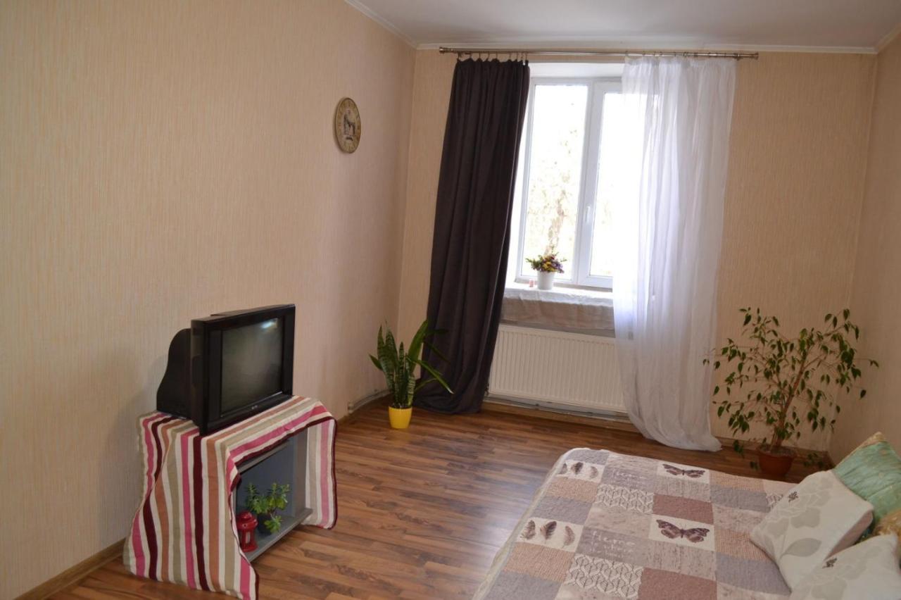 Квартира Двохкімнатна Фонтан Apartment Camenița Exterior foto